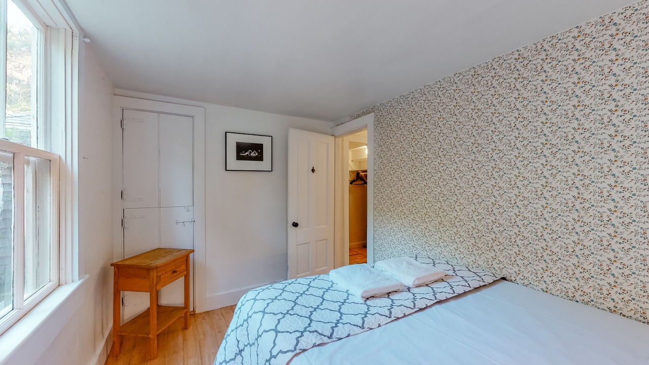 Photo of Bedroom in Aquinnah