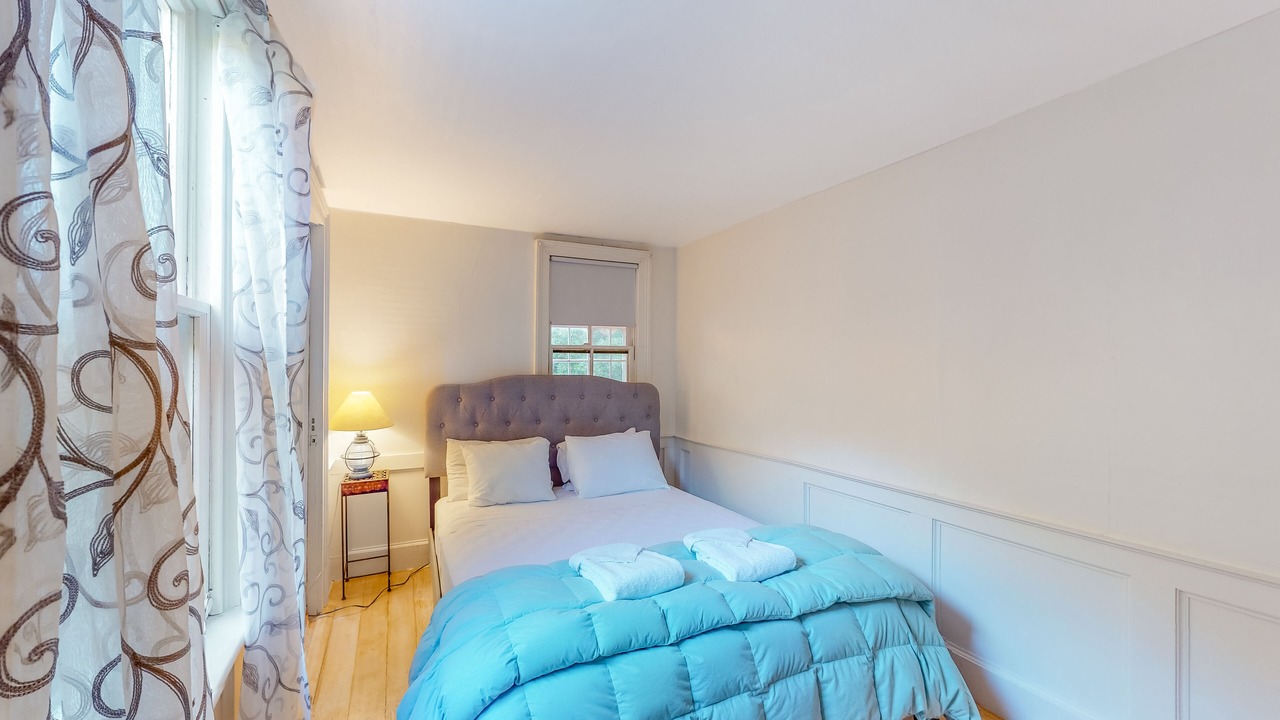 Photo of Bedroom in Aquinnah