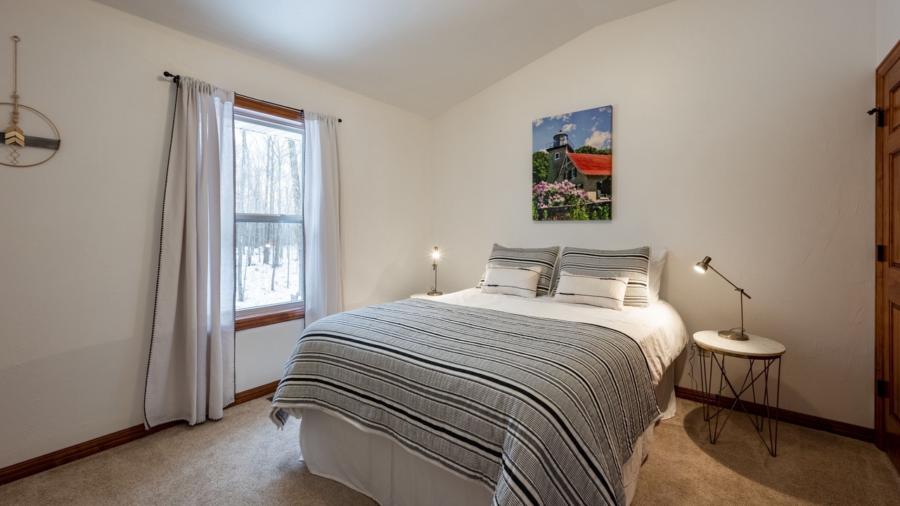 Photo of Bedroom in Baileys Harbor