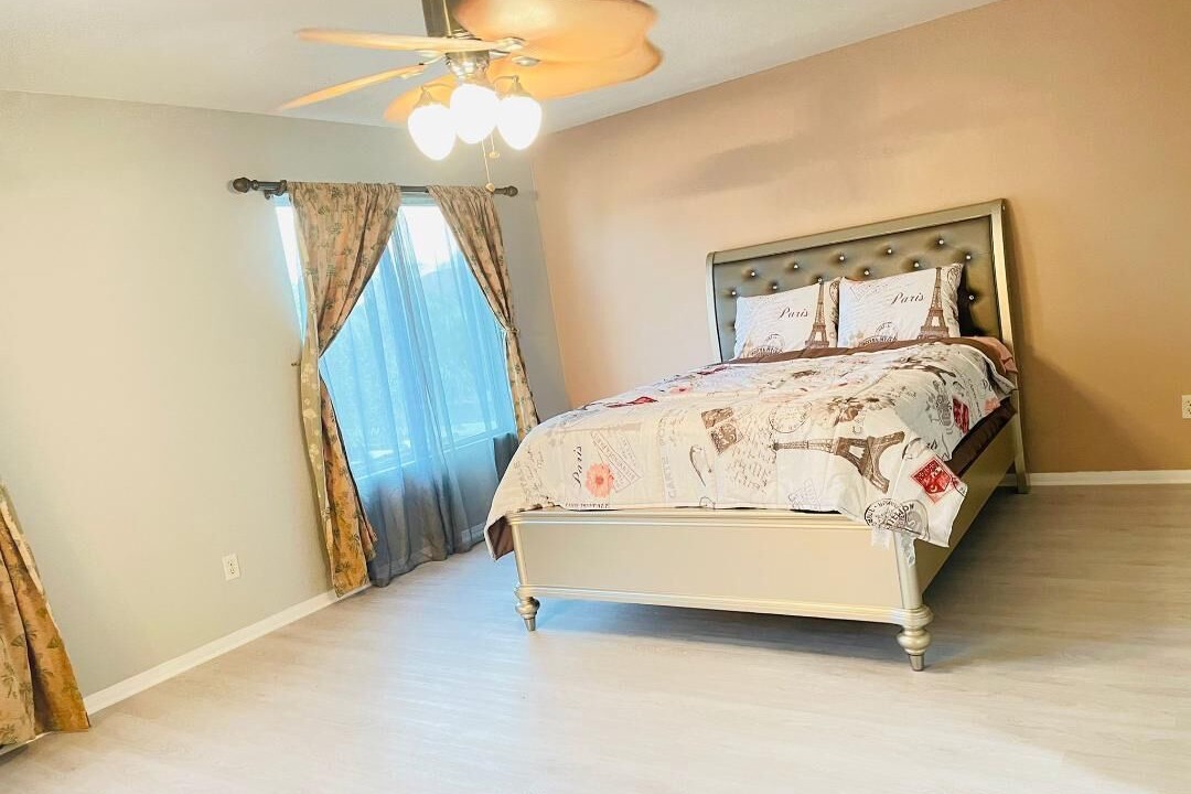 Photo of Bedroom in Mira Loma