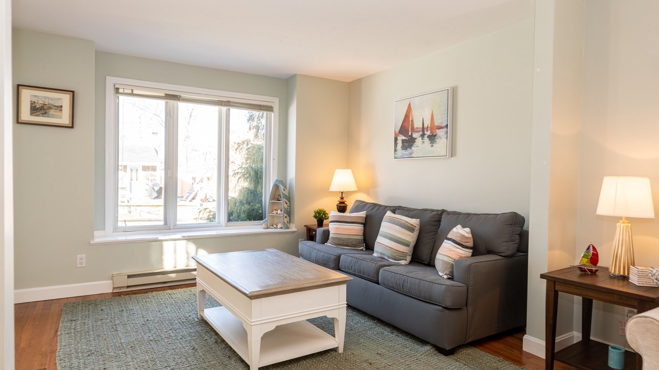 Photo of Livingroom in Oak Bluffs