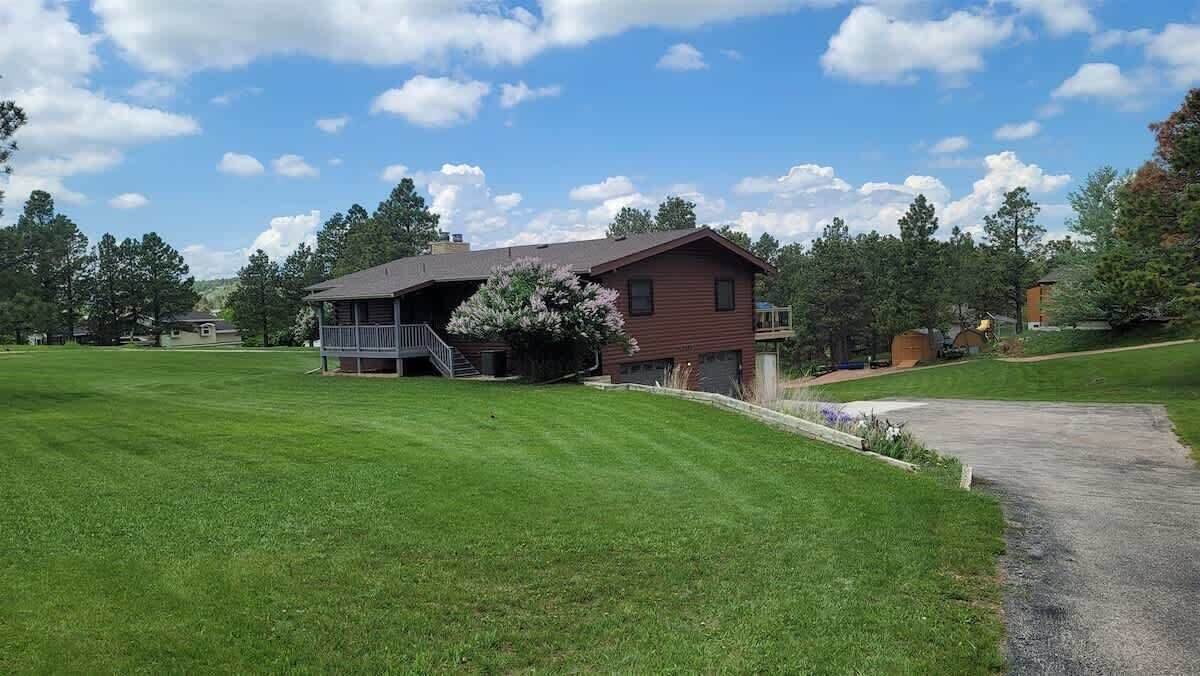Photo of Outdoor in Colonial Pine Hills
