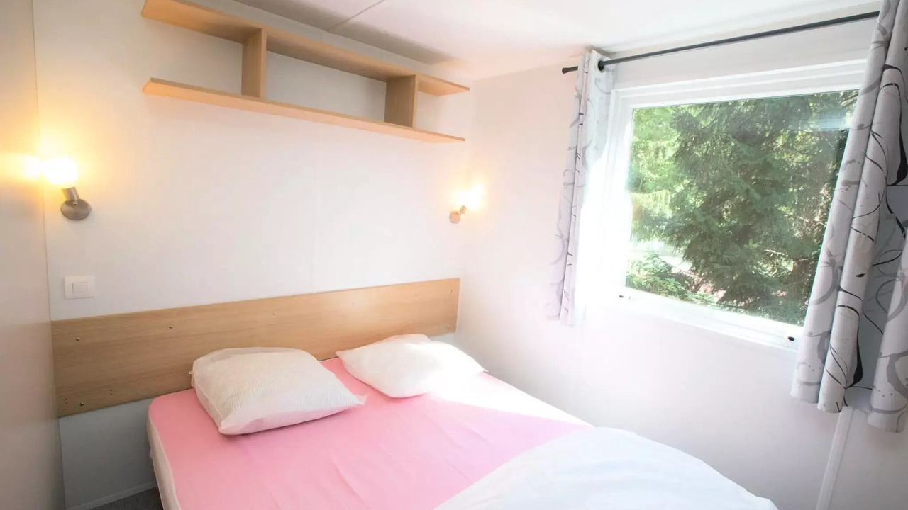 Photo of Bedroom in Saint-Maximin