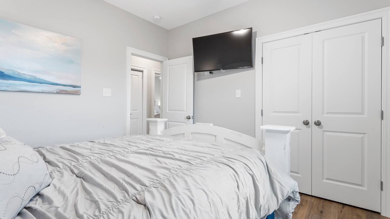 Photo of Bedroom in Shoreline Park