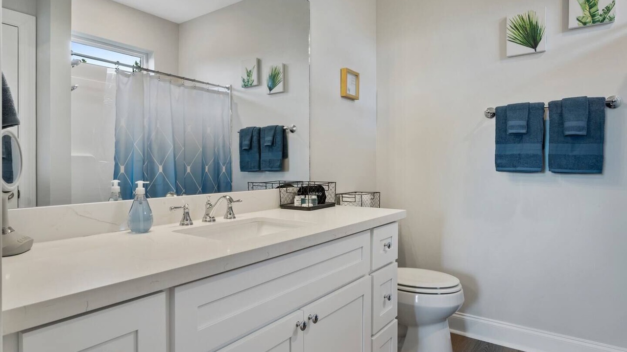 Photo of Bathroom in Shoreline Park