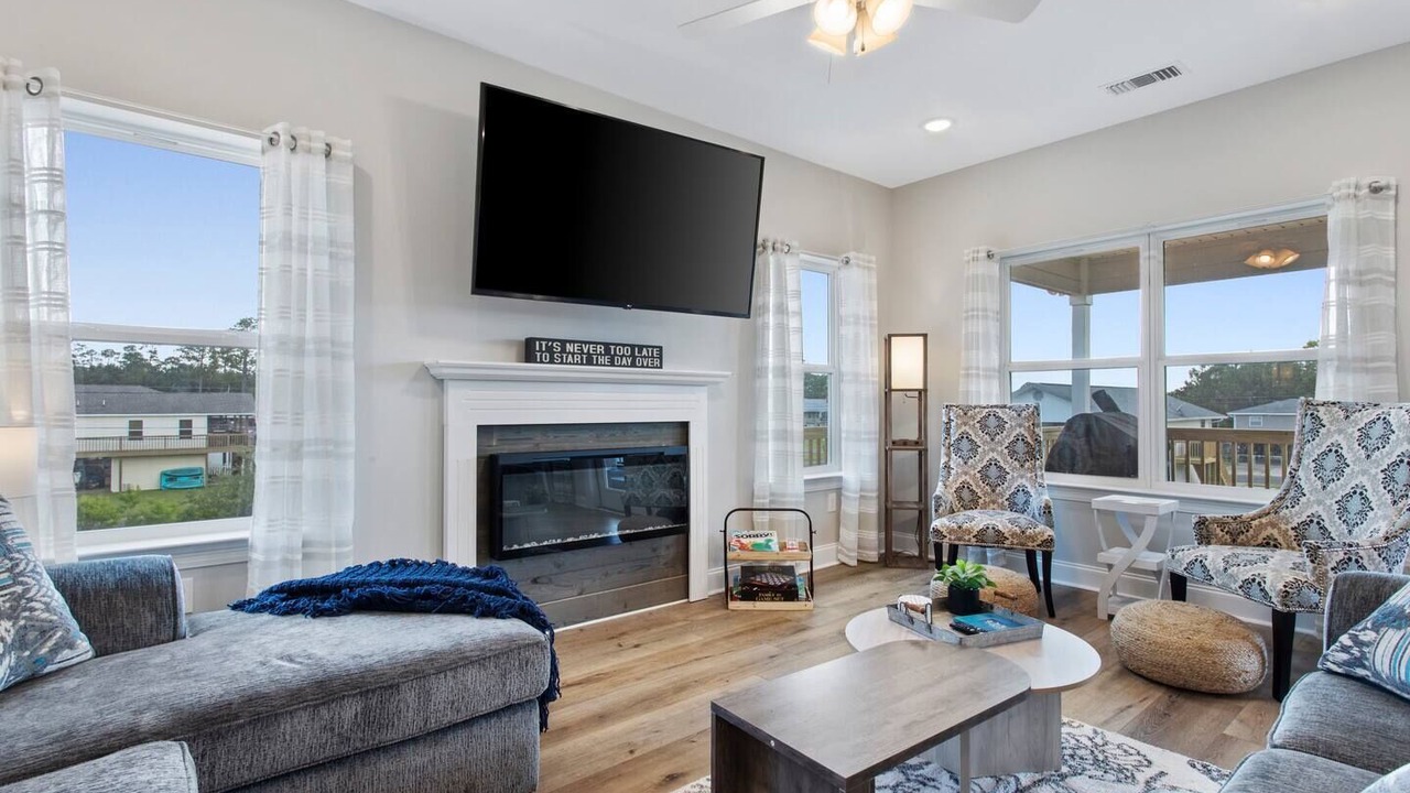Photo of Livingroom in Shoreline Park
