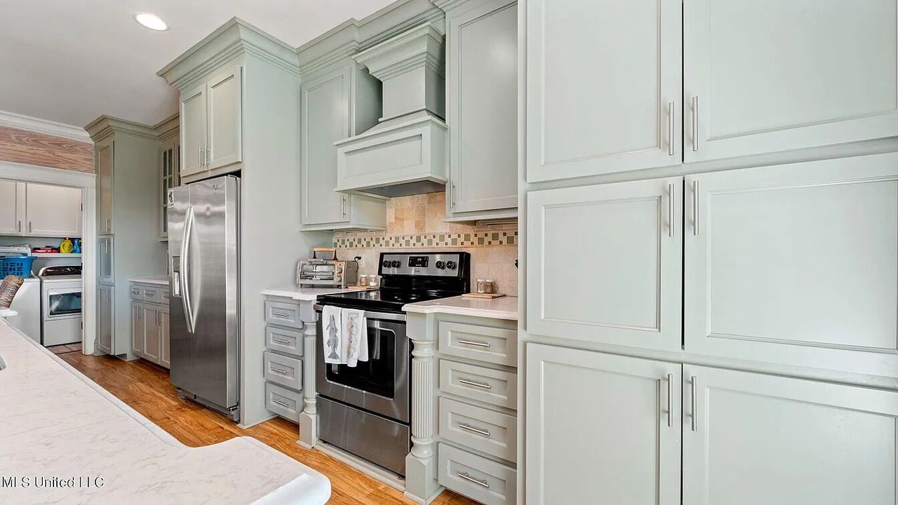 Photo of Kitchen in Shoreline Park