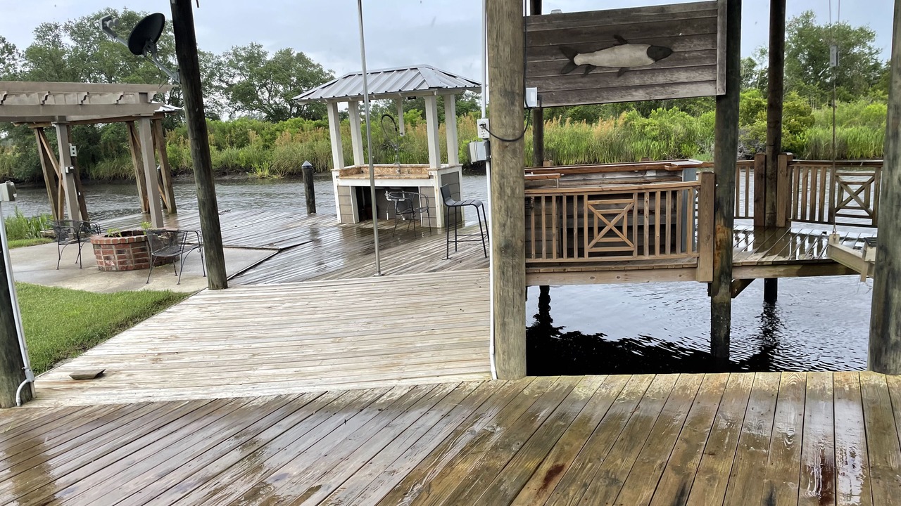 Photo of Patio Balcony in Shoreline Park