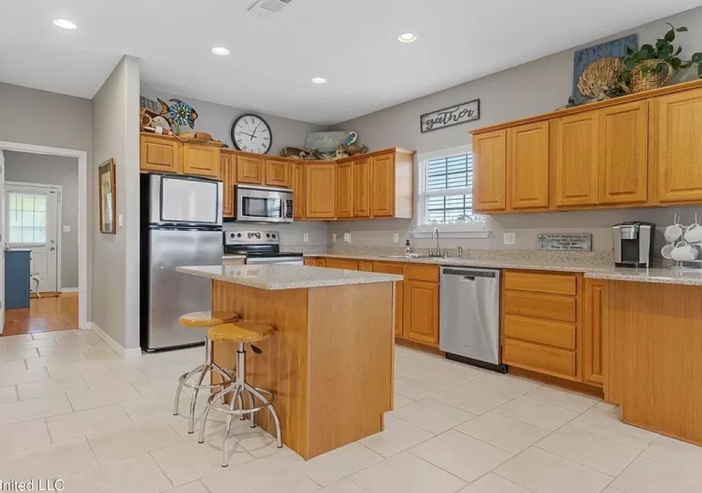 Photo of Kitchen in Shoreline Park