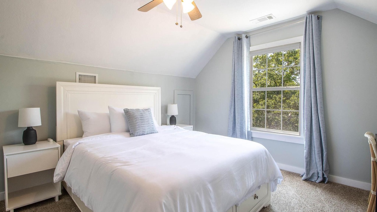 Photo of Bedroom in Pass Christian