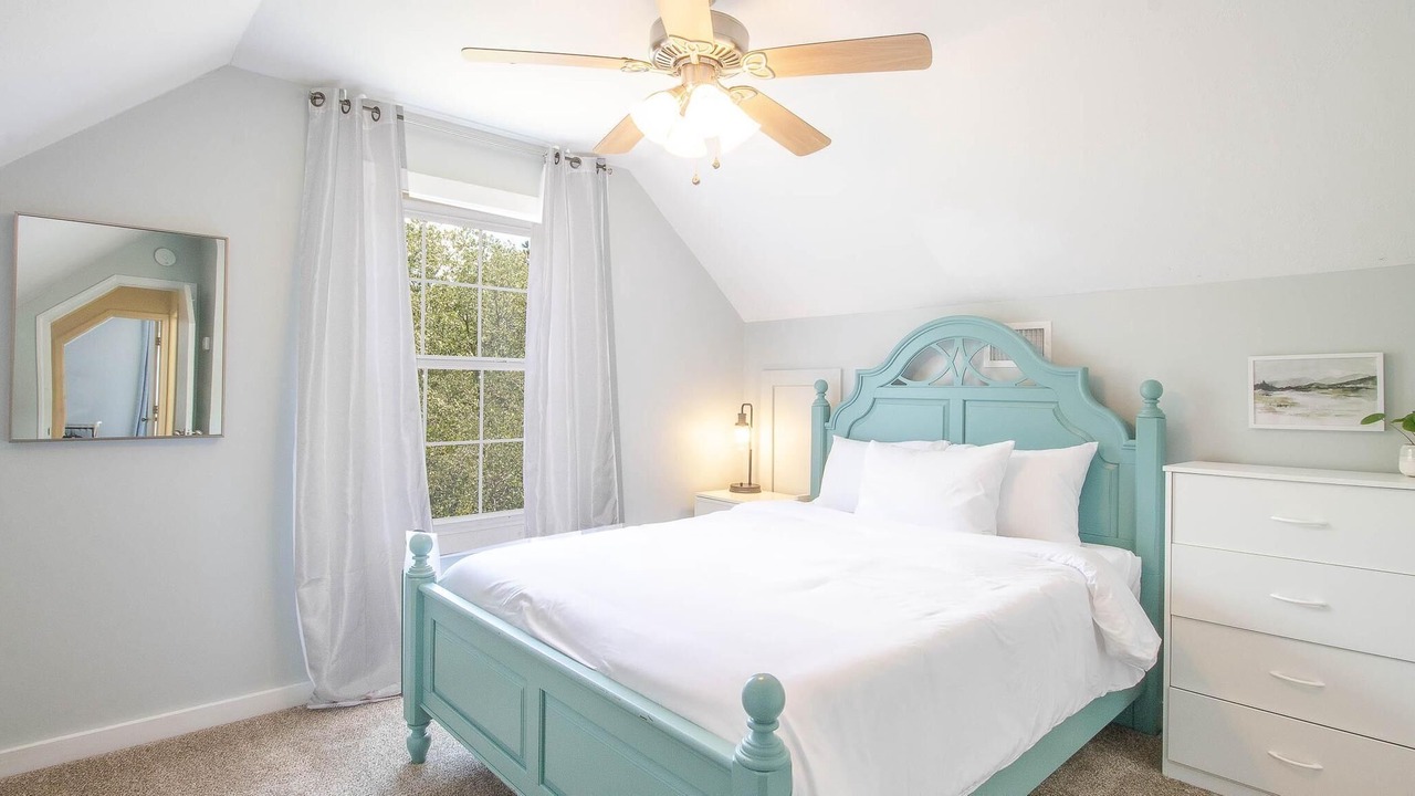 Photo of Bedroom in Pass Christian