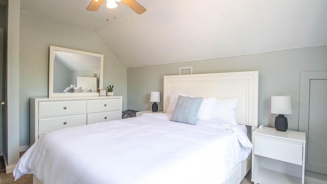 Photo of Bedroom in Pass Christian
