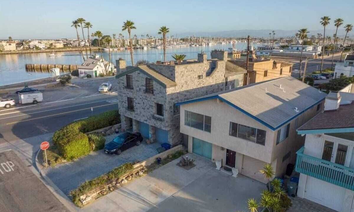 Photo of Outdoor in Silver Strand