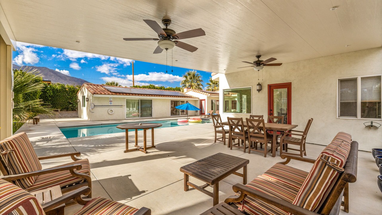 Photo of Outdoor in Racquet Club West
