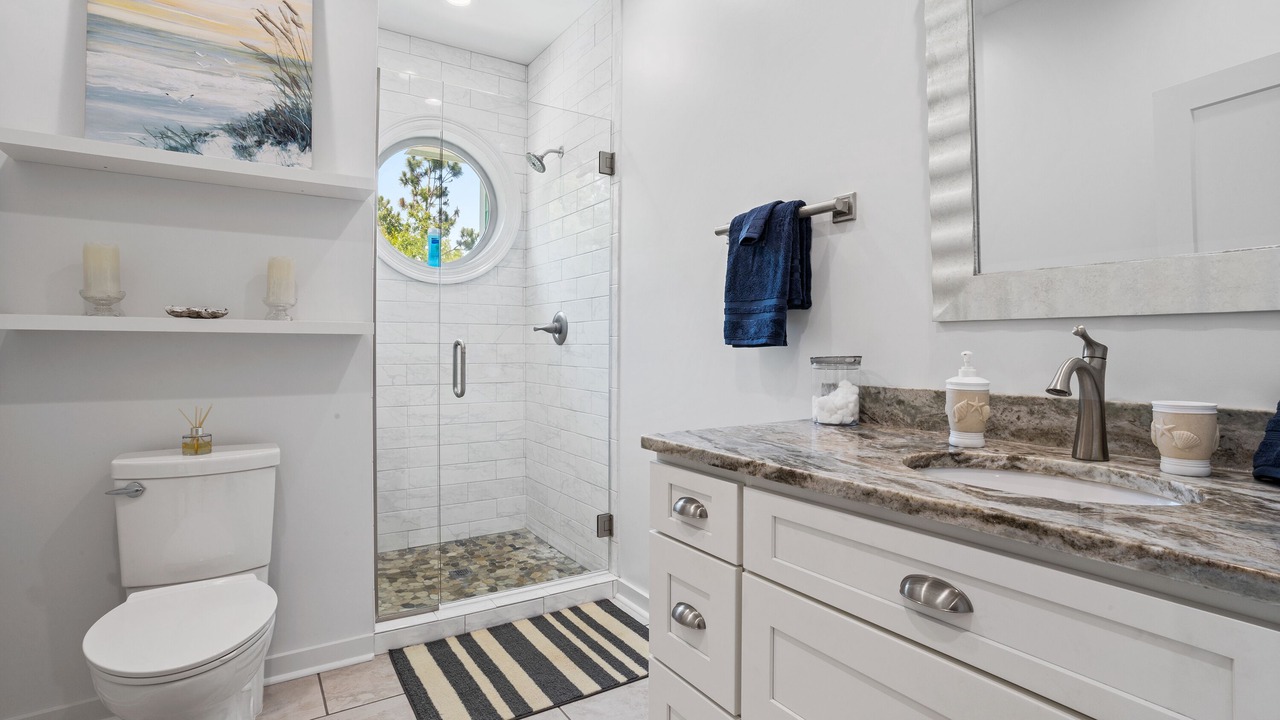 Photo of Bathroom in Pass Christian