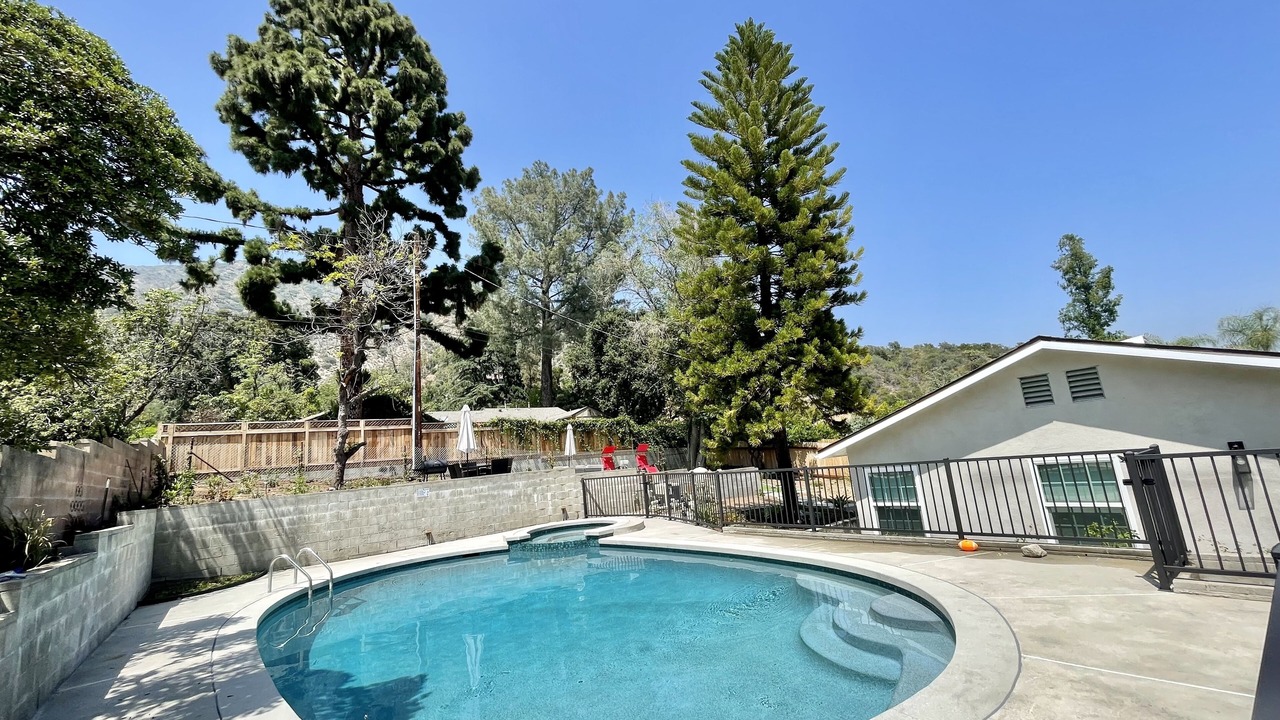 Photo of Outdoor in Sierra Madre