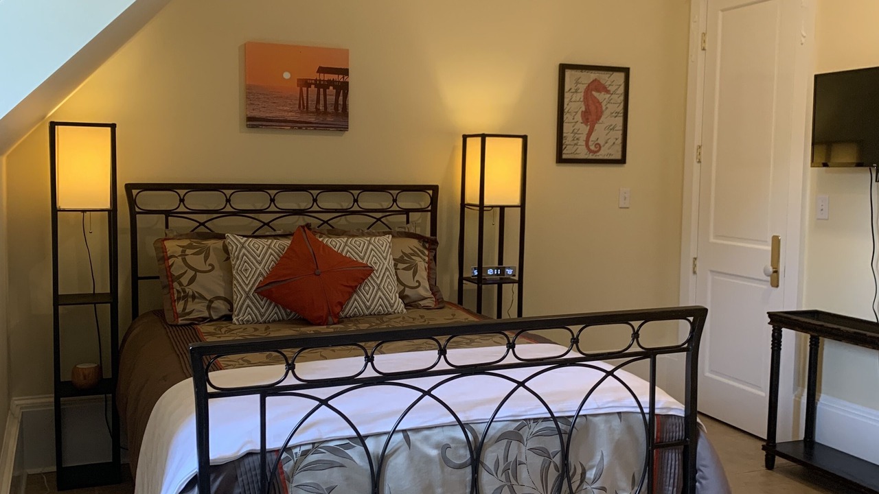 Photo of Bedroom in Biloxi
