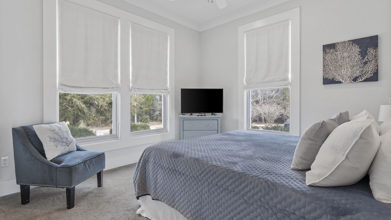 Photo of Bedroom in Ocean Springs
