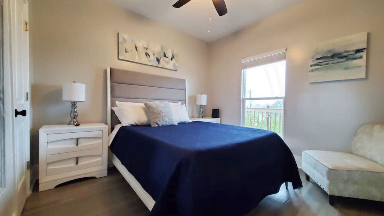 Photo of Bedroom in Shoreline Park