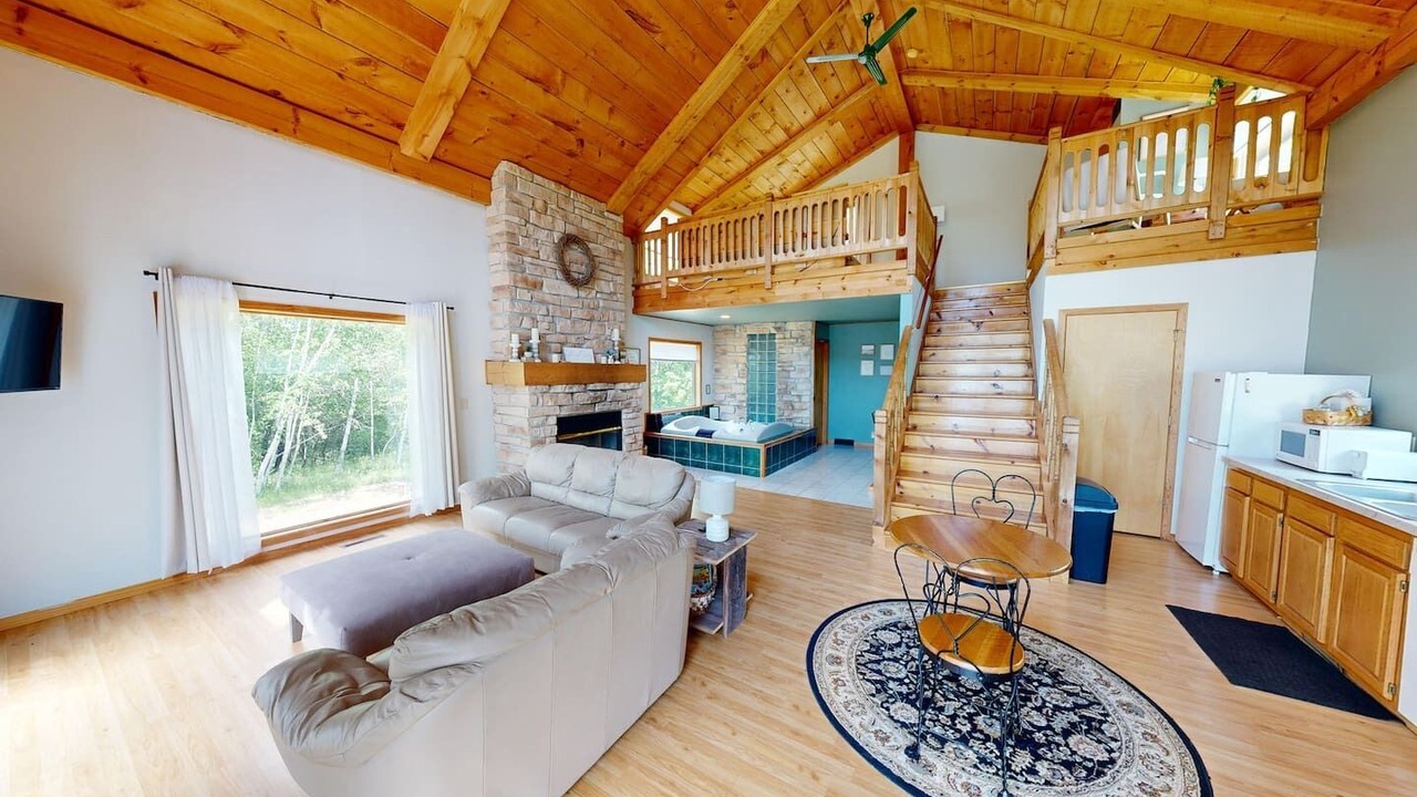 Photo of Livingroom in Norwalk