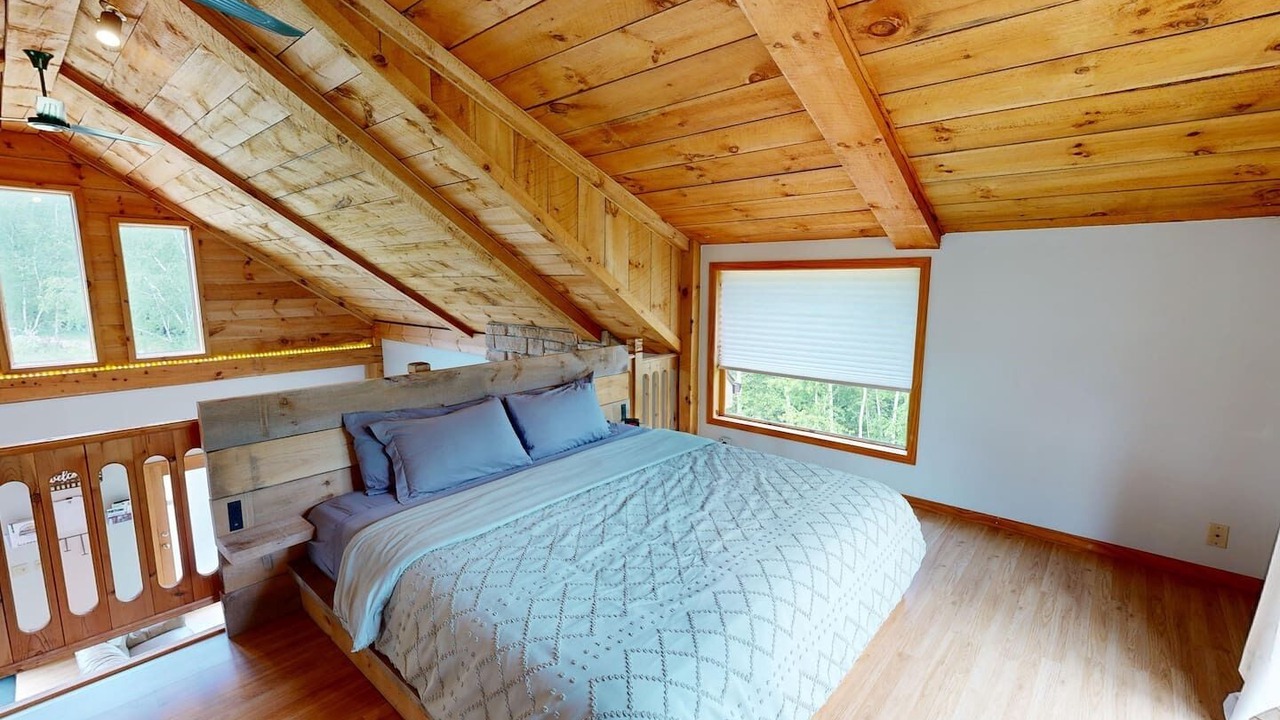 Photo of Bedroom in Norwalk