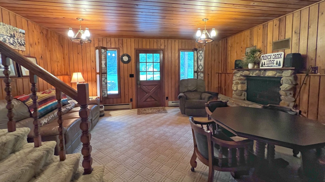 Photo of Bedroom in Custer