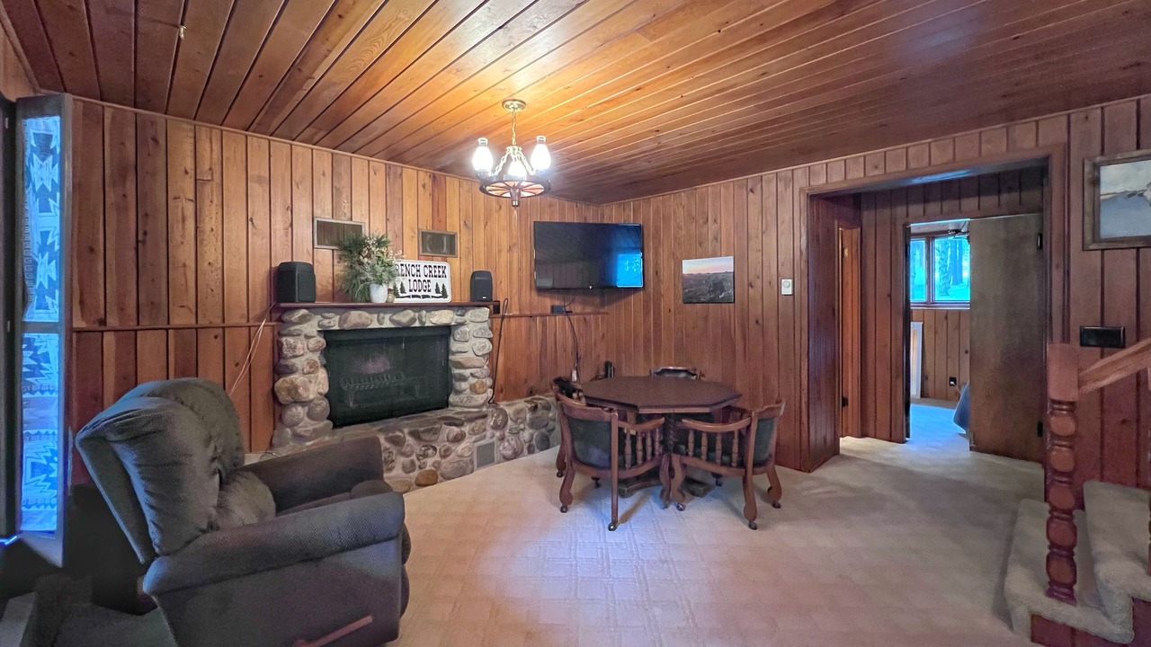 Photo of Bedroom in Custer