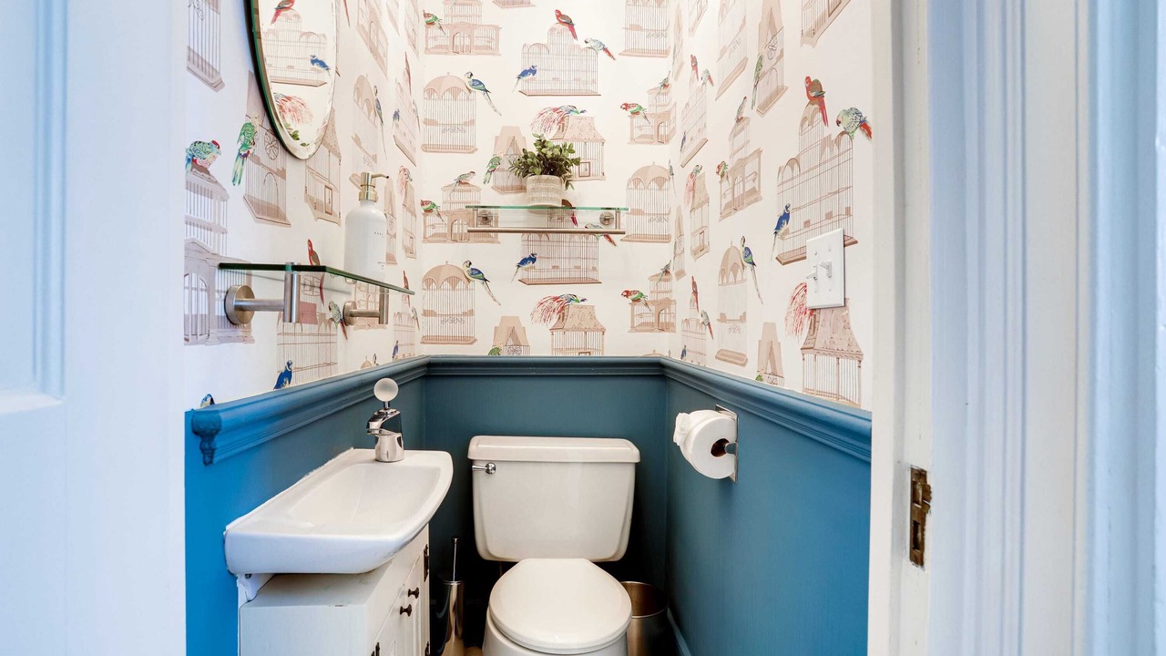 Photo of Bathroom in Old Town Alexandria
