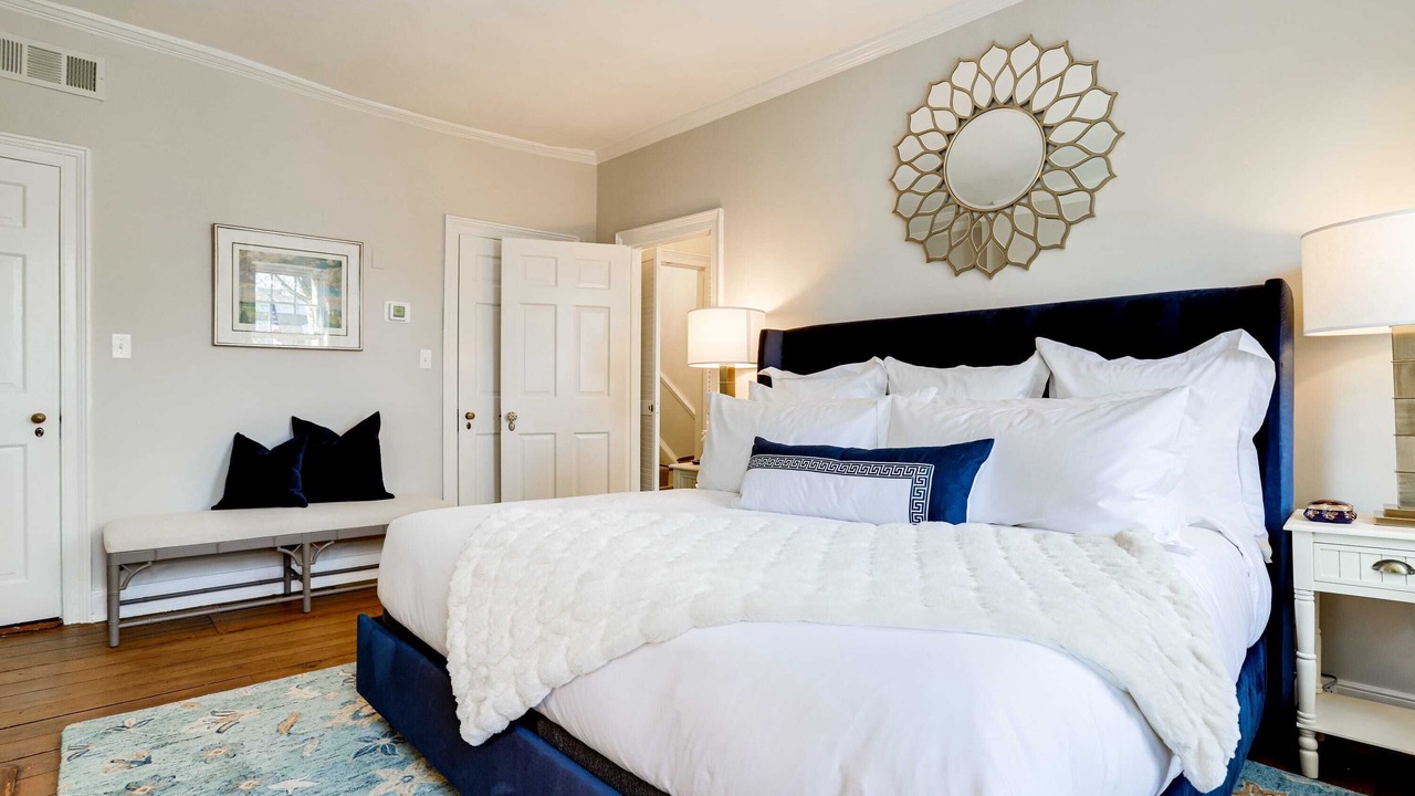 Photo of Bedroom in Old Town Alexandria