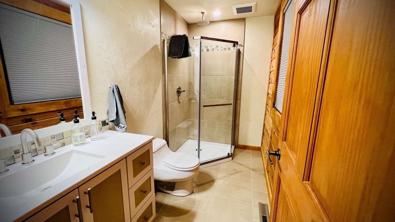 Photo of Bathroom in Weyauwega