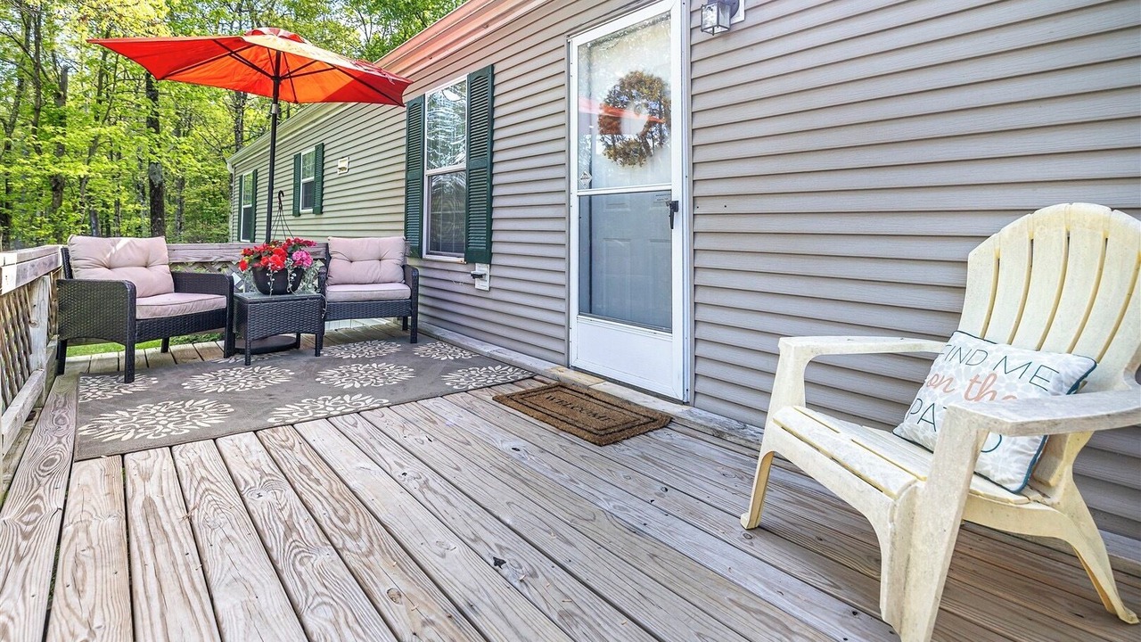 Photo of Patio Balcony in Black River Falls