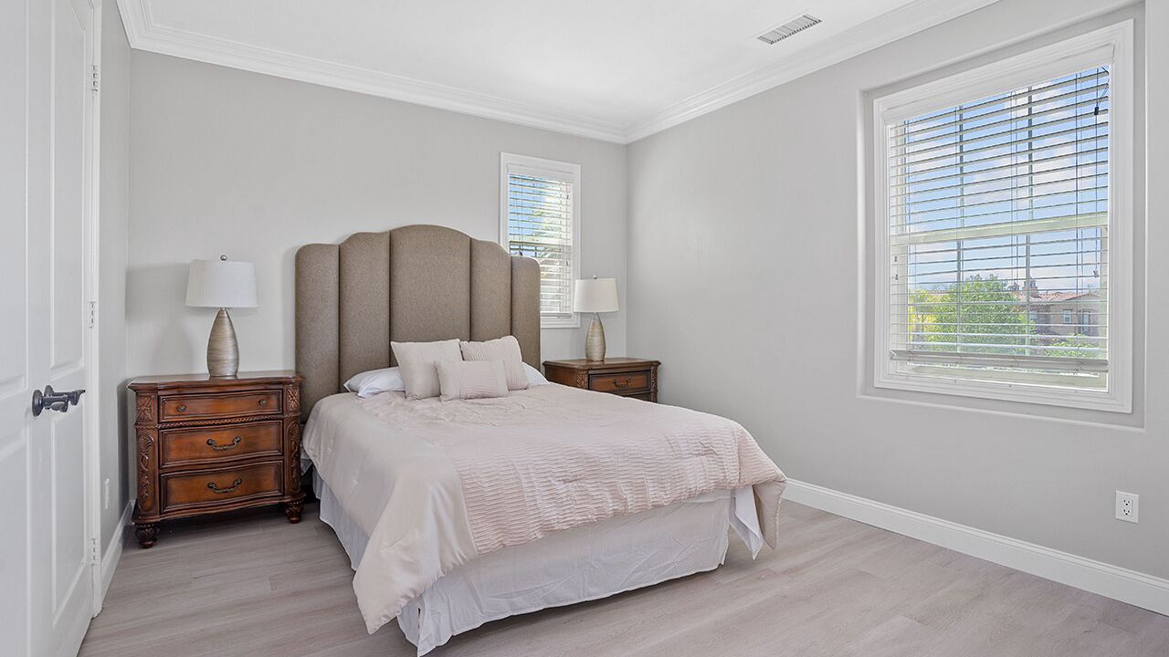 Photo of Bedroom in Walnut
