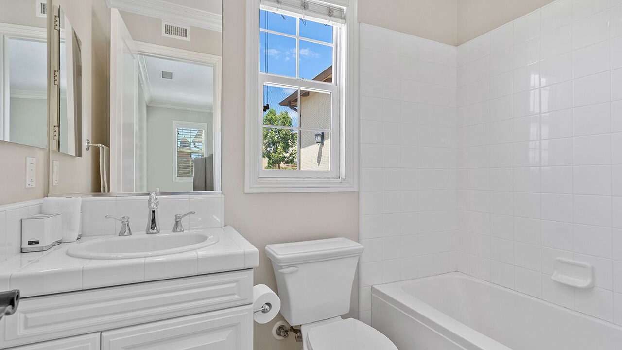 Photo of Bathroom in Walnut