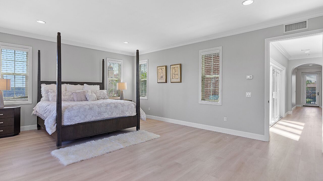 Photo of Bedroom in Walnut
