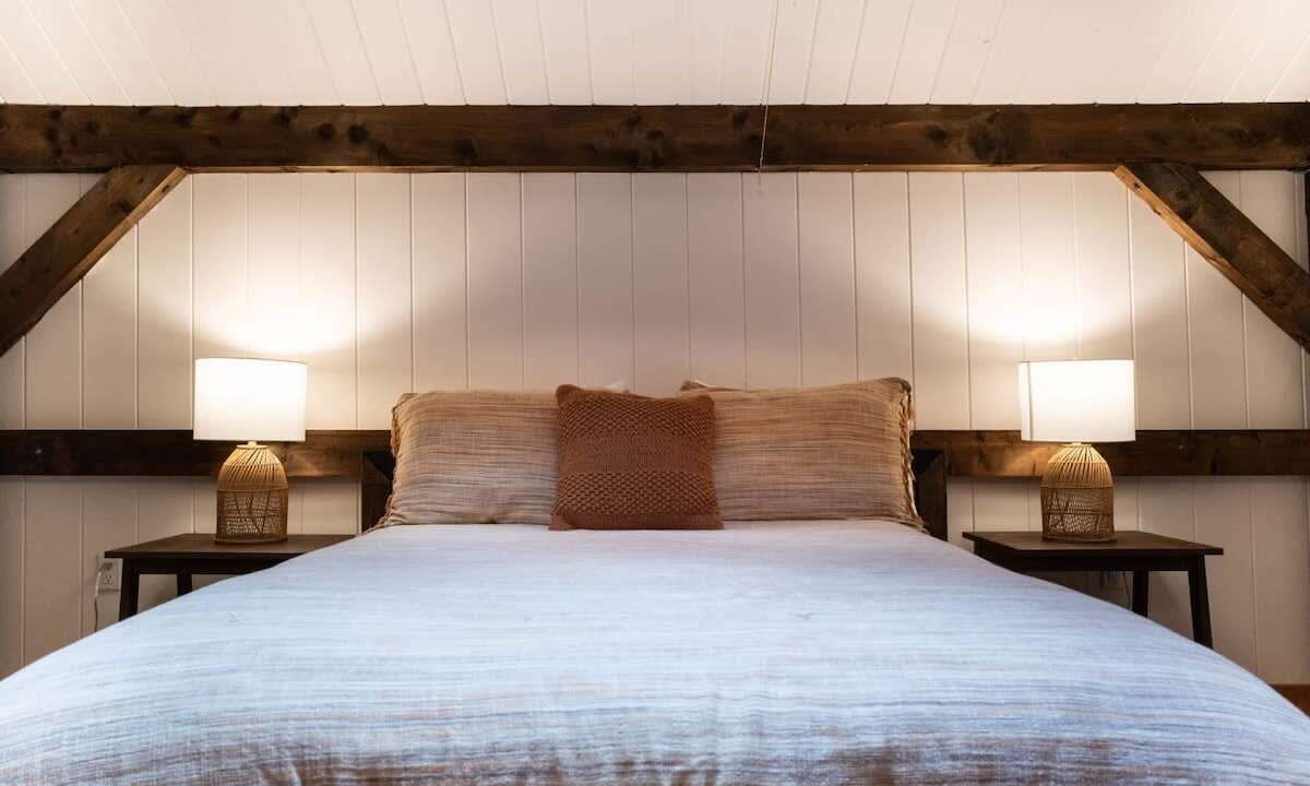 Photo of Bedroom in Tyringham