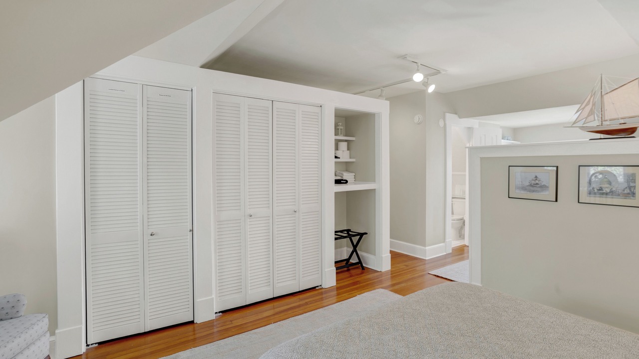 Photo of Bedroom in Historic District