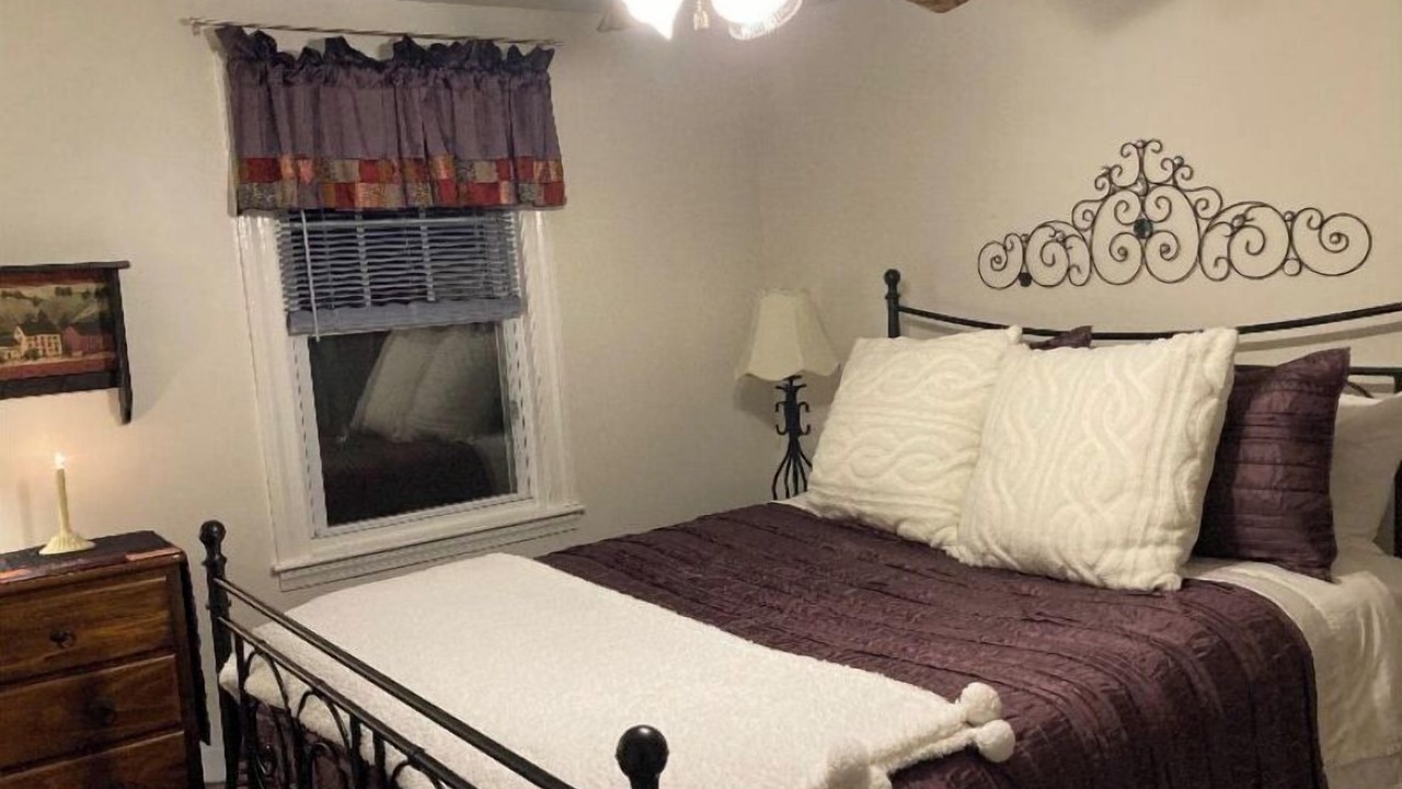 Photo of Bedroom in Millbury
