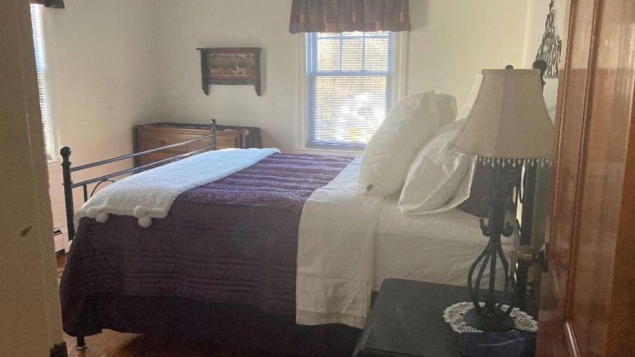 Photo of Bedroom in Millbury