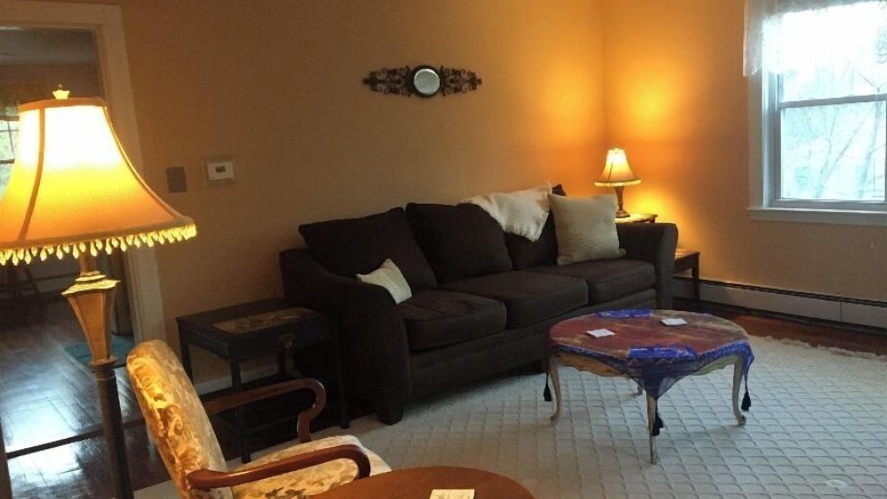 Photo of Livingroom in Millbury