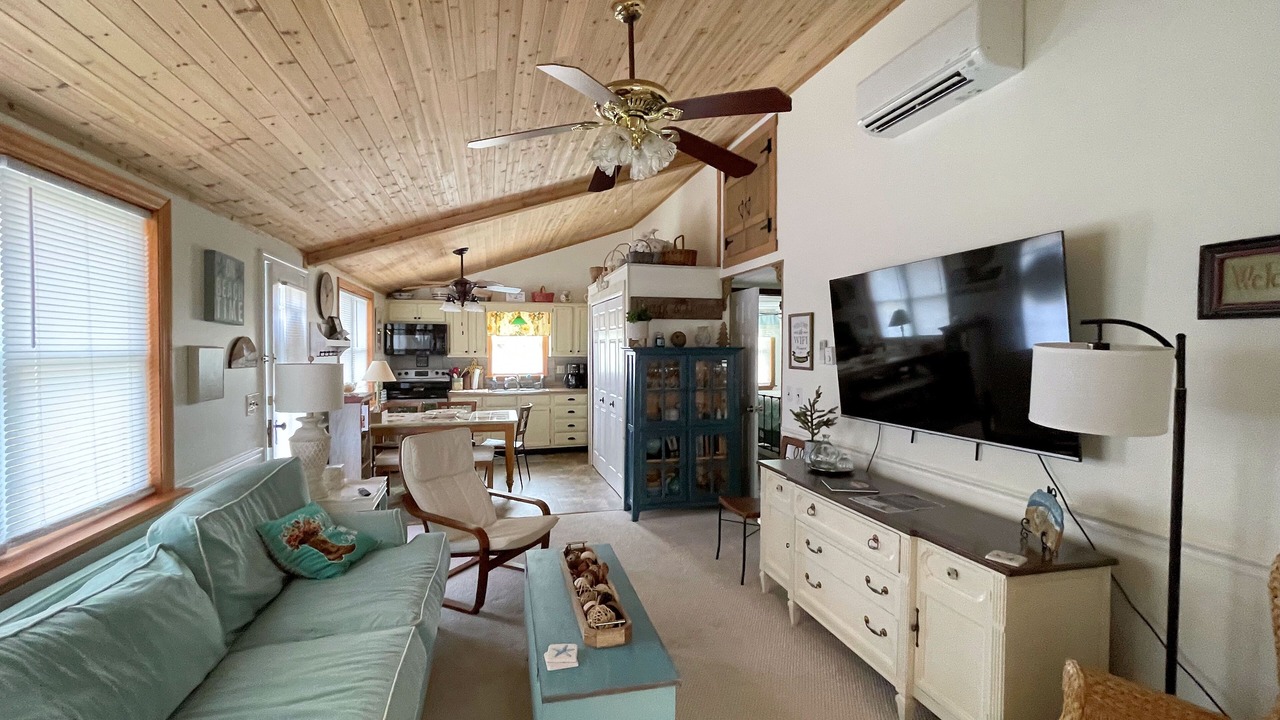 Photo of Livingroom in Chincoteague