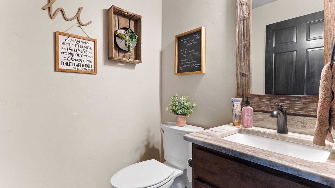 Photo of Bathroom in Lead
