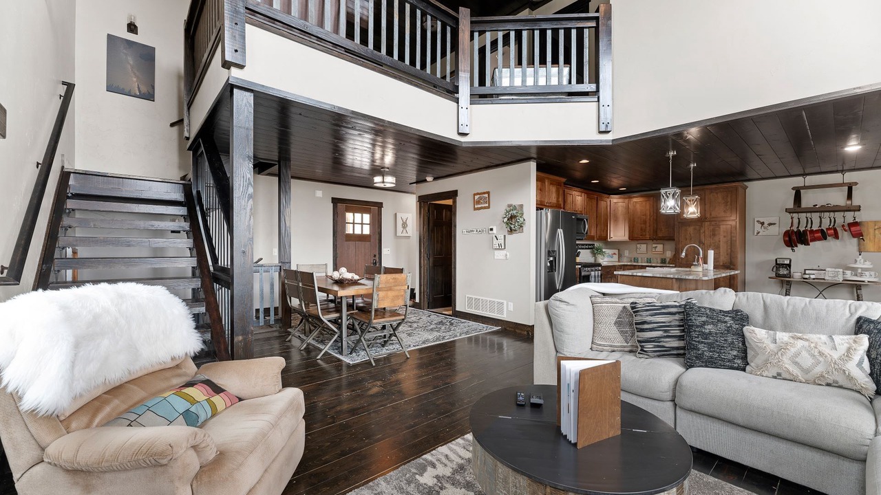 Photo of Livingroom in Lead
