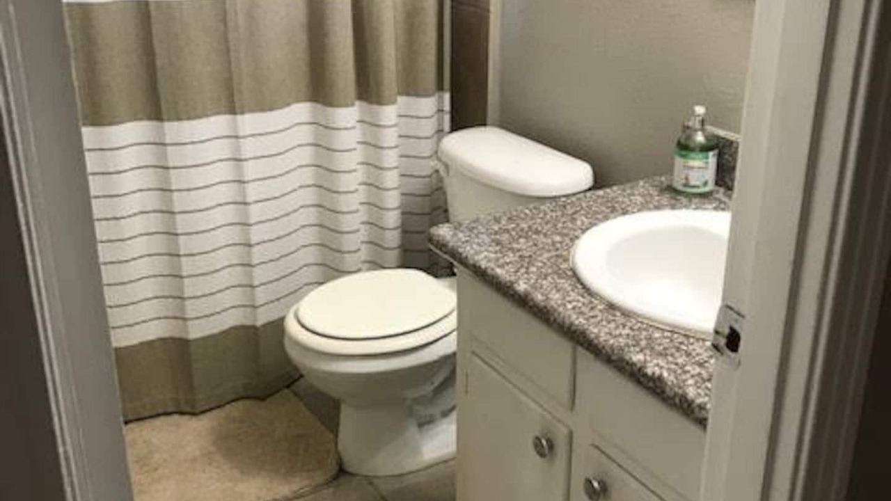 Photo of Bathroom in Pascagoula