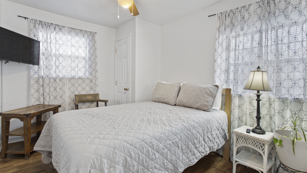 Photo of Bedroom in Biloxi