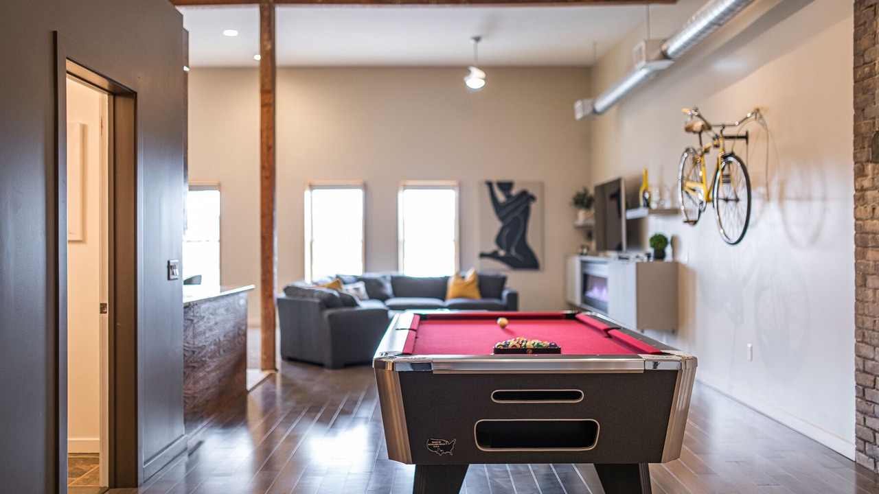 Photo of Livingroom in Downtown