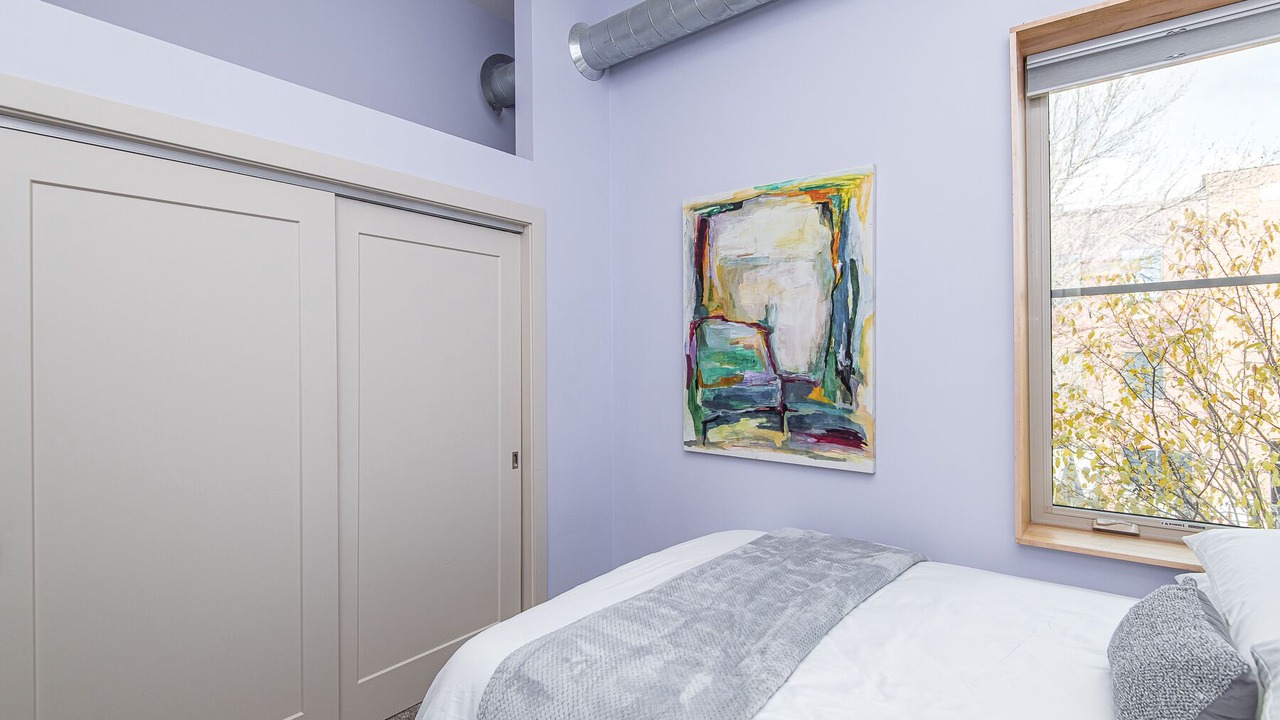 Photo of Bedroom in Downtown