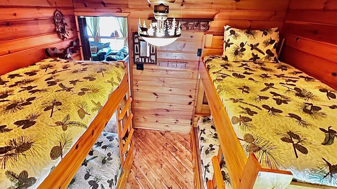 Photo of Bedroom in Cook