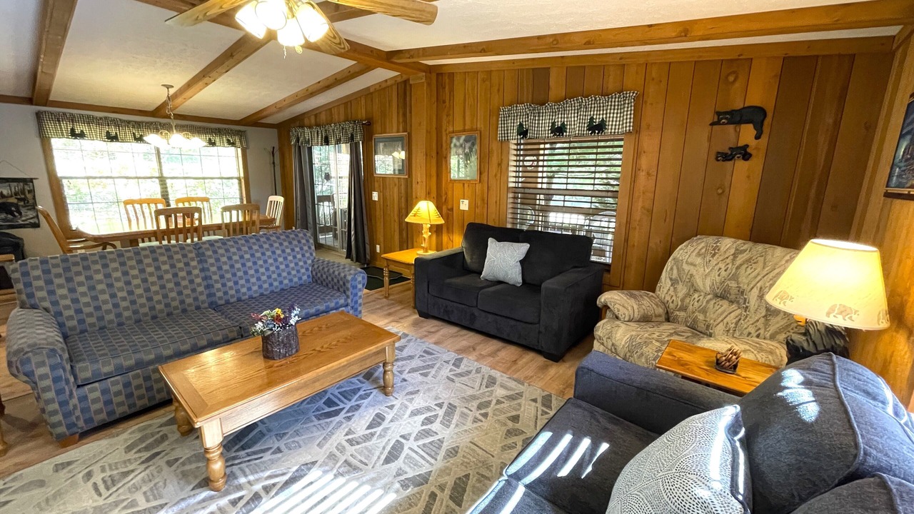 Photo of Livingroom in Spring Brook