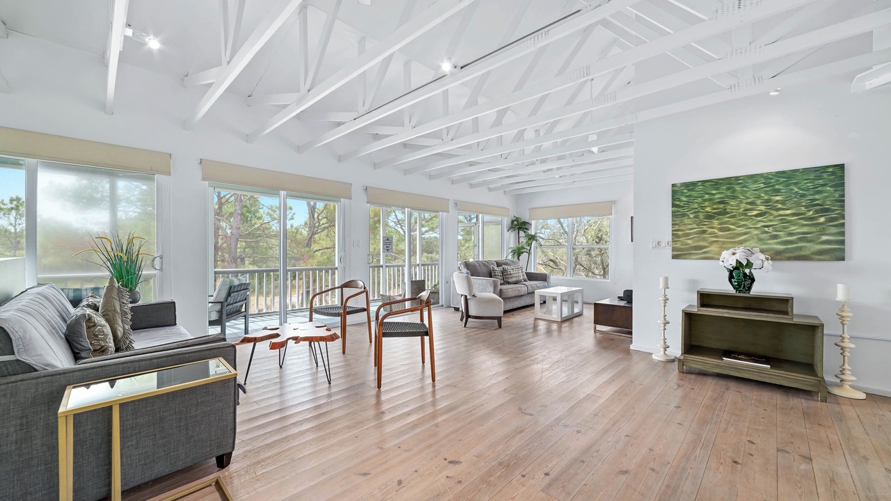 Photo of Bedroom in Surf Side Shores