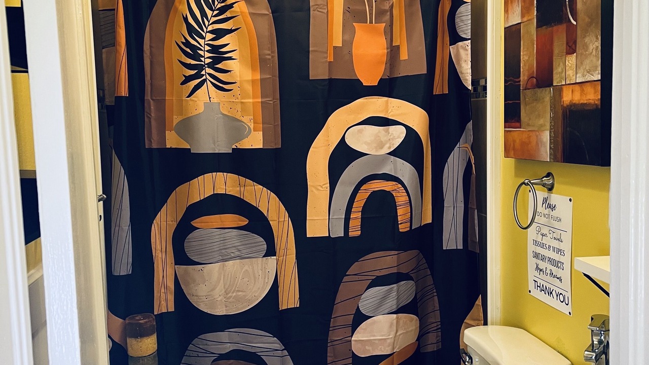 Photo of Bathroom in Fondren